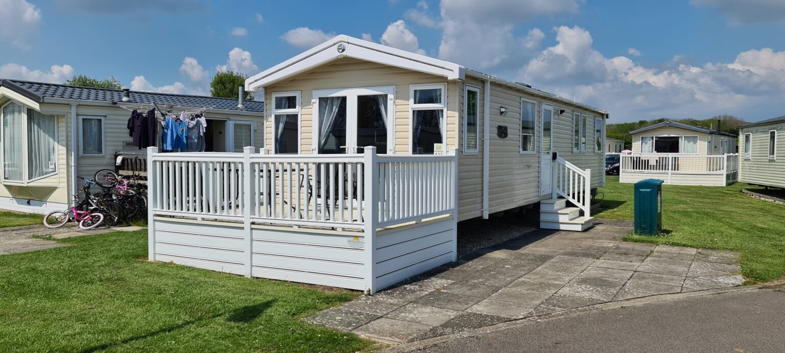 Flamingo land Willow Grove Platinum — KMH Caravan Holidays