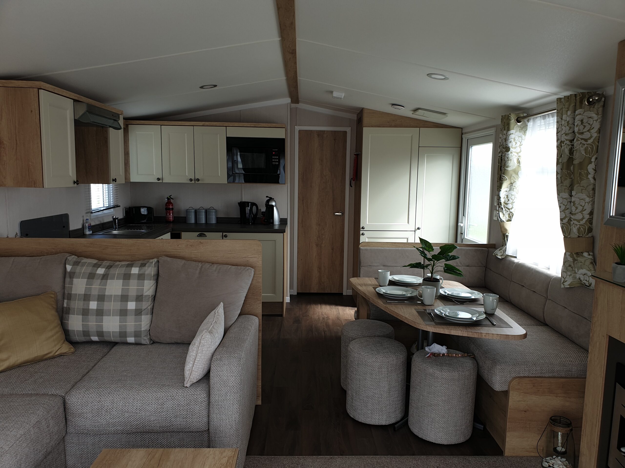 Gallery Image –  Cedarwood CW59 at Flamingo Land (Cedarwood)