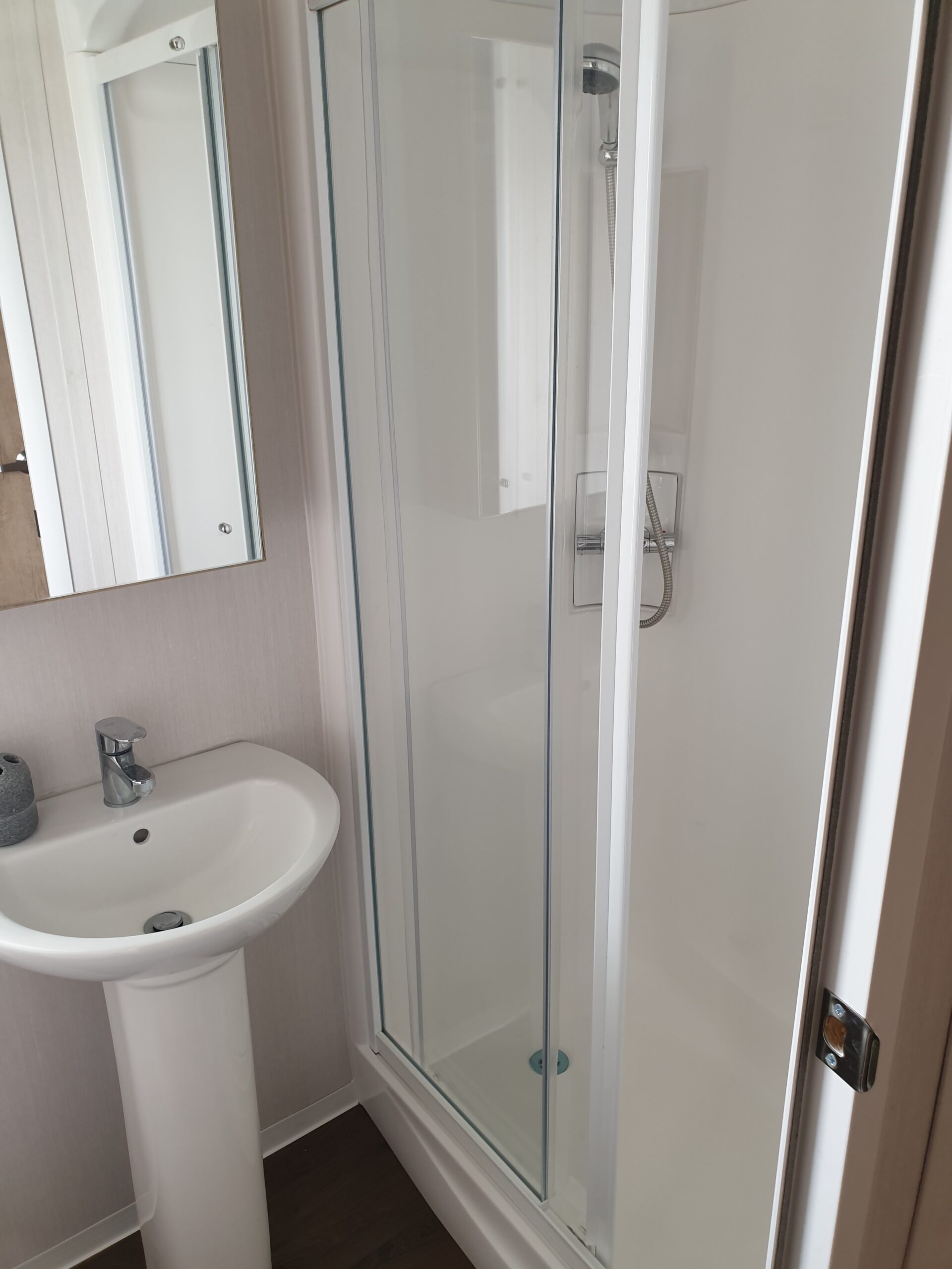 Gallery Image –  Cedarwood CW59 at Flamingo Land (Cedarwood)