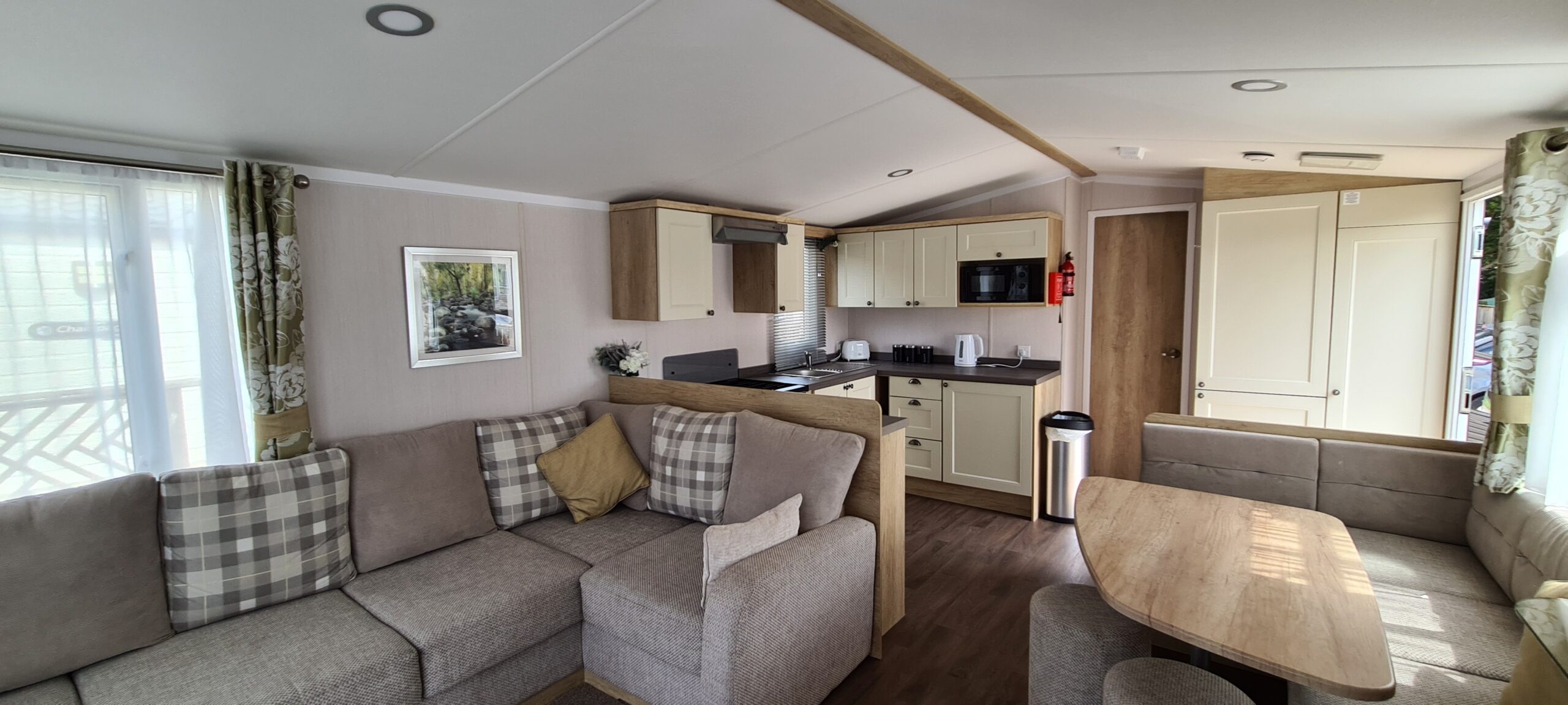 Gallery Image –  Willow Grove A105 at Flamingo Land (Willow Grove)