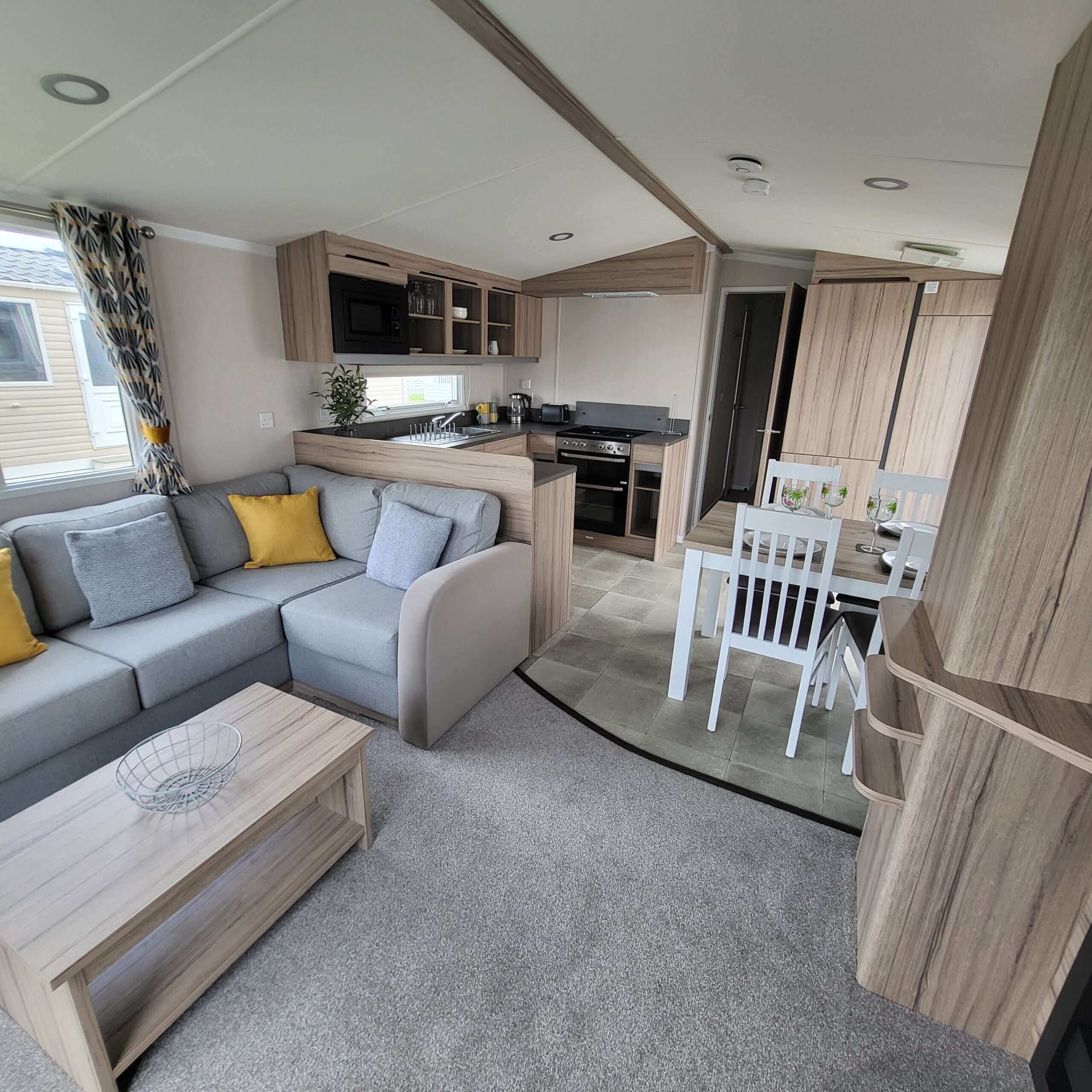 Gallery Image –  Cedarwood CW46 at Flamingo Land (Cedarwood)