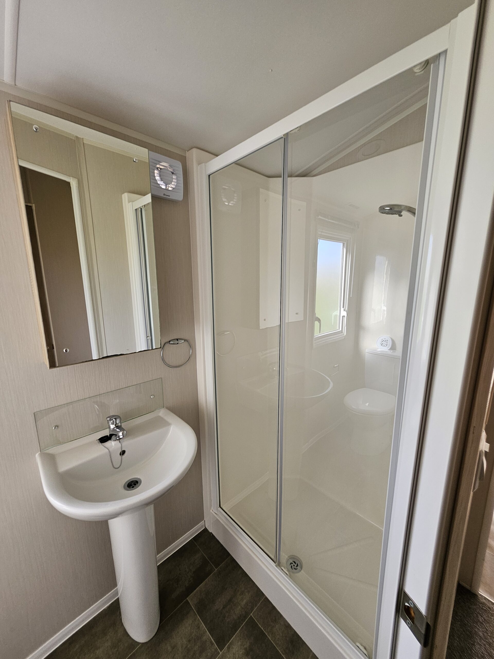 Gallery Image –  Willow Grove A7 at Flamingo Land (Willow Grove)