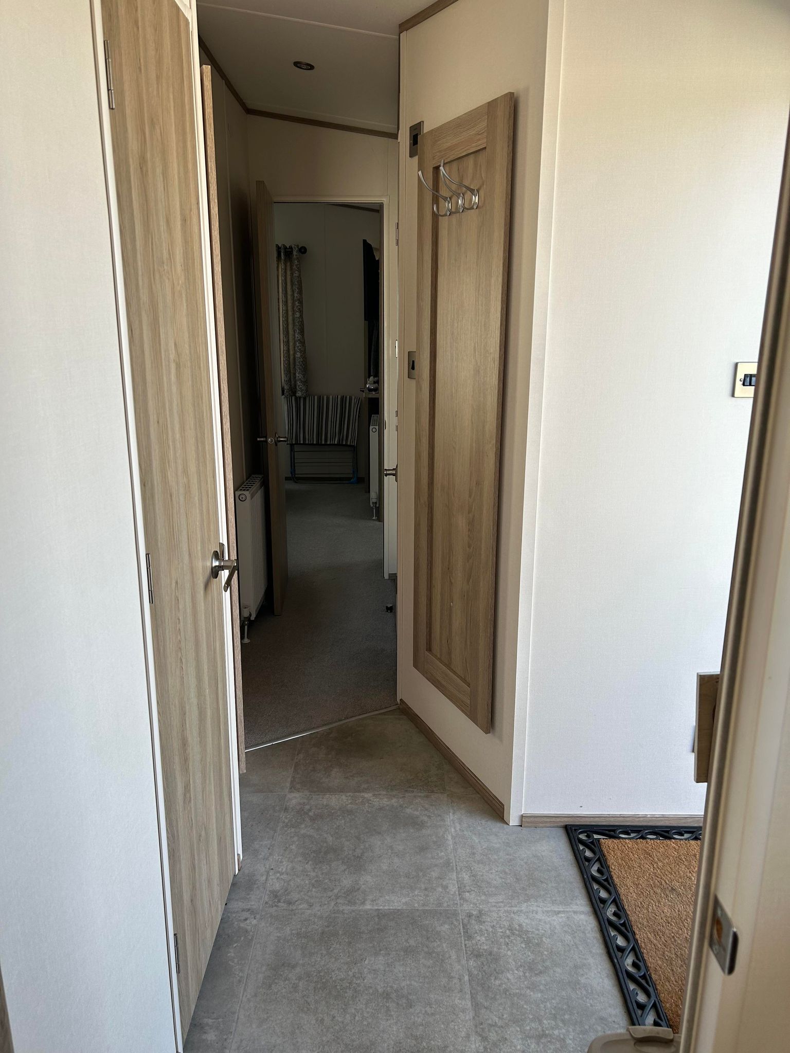 Gallery Image –  Cedarwood CW102 at Flamingo Land (Cedarwood)