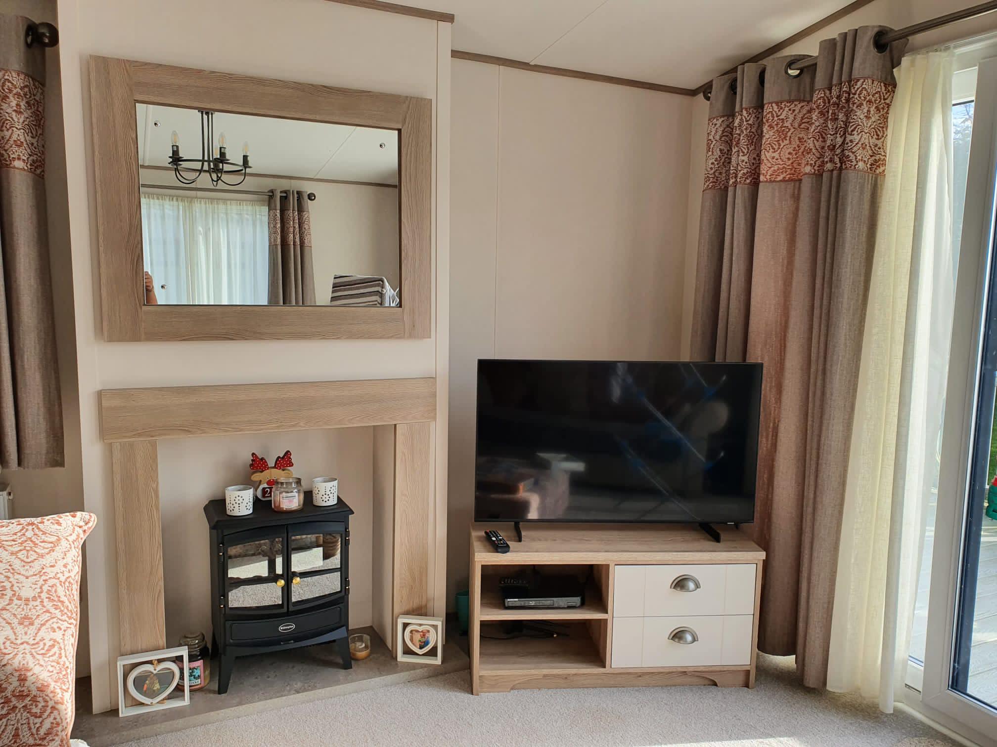 Gallery Image –  Cedarwood CW102 at Flamingo Land (Cedarwood)