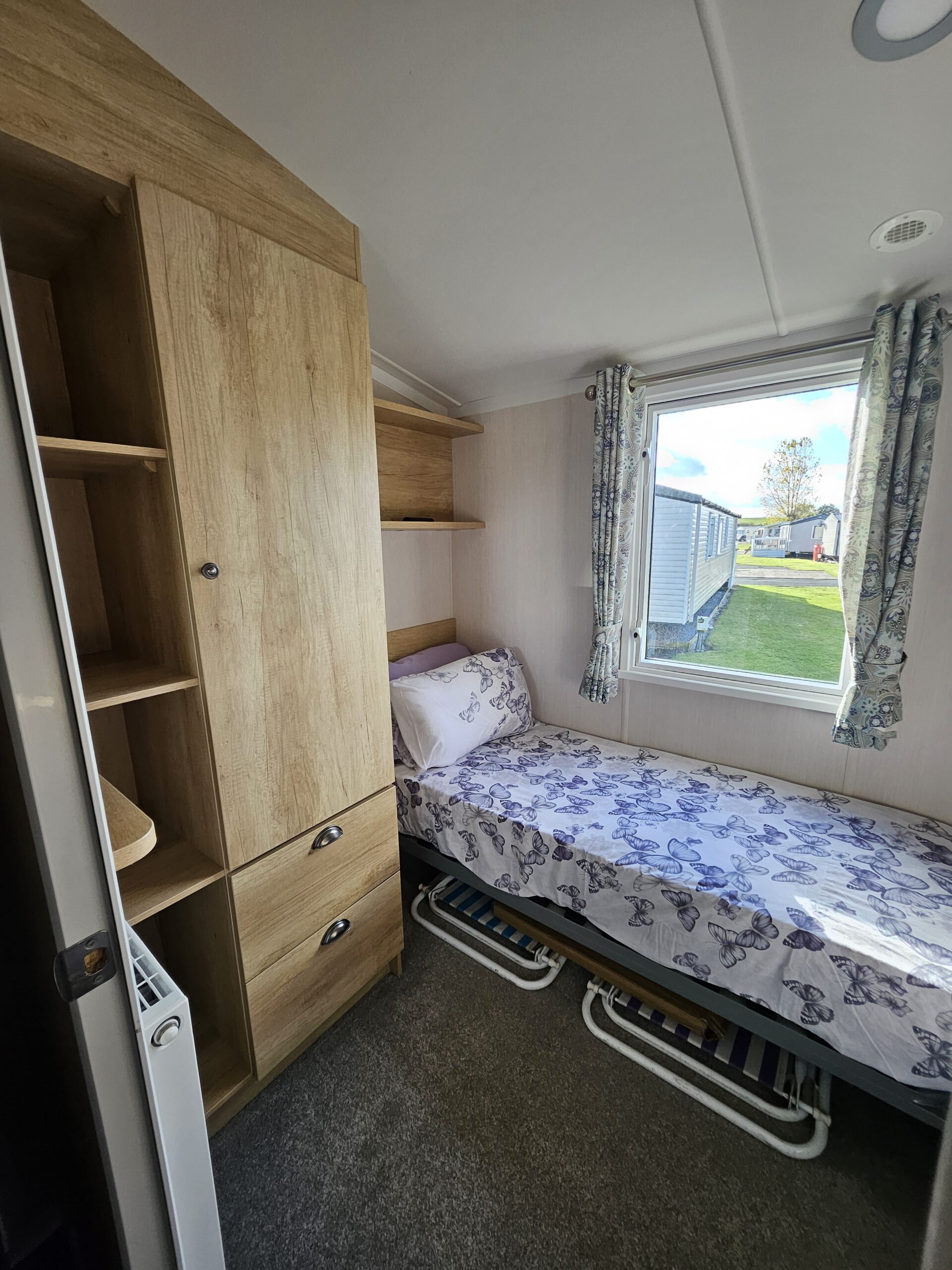 Gallery Image –  Beech Grove B65 at Flamingo Land (Beech Grove)