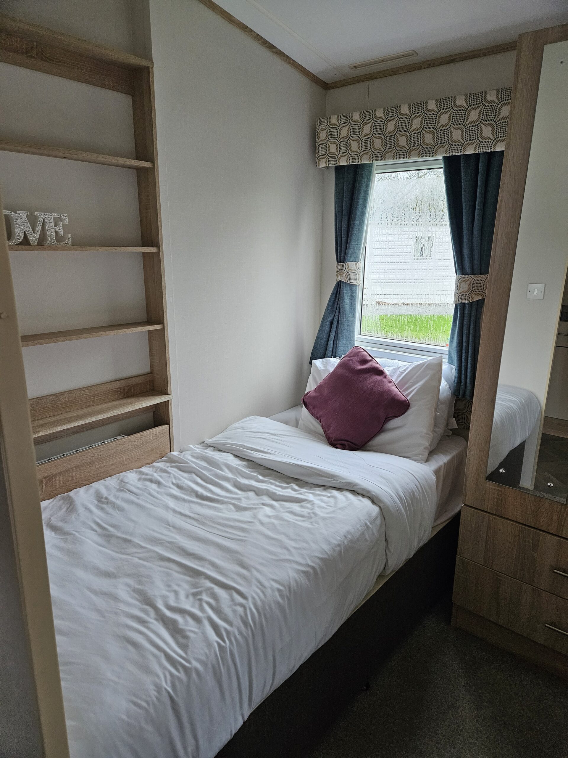 Gallery Image –  Maple Grove MG41 at Flamingo Land (Maple Grove)